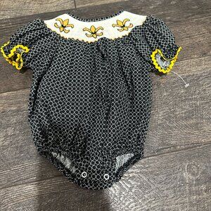 Smocked Fleur de Lis Saints bubble